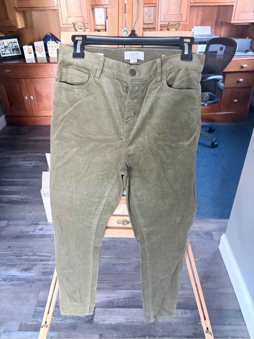LOFT Womens Olive Corduroy Slim Pants